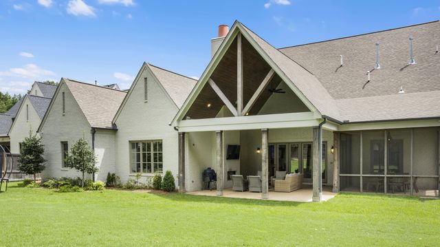 12592 MISS CARSON LN, Unincorporated, TN 38017