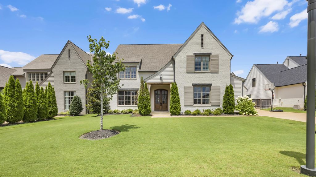 12592 MISS CARSON LN, Unincorporated, TN 38017