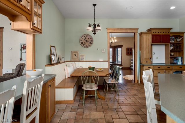 9419 Robinson Road, Chardon, OH 44024