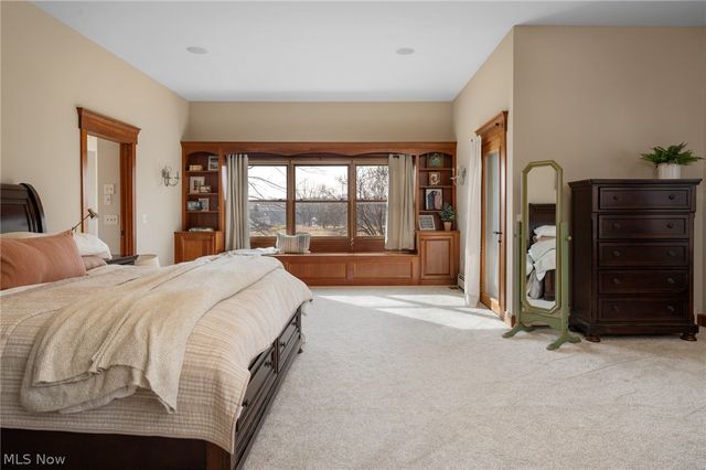 9419 Robinson Road, Chardon, OH 44024