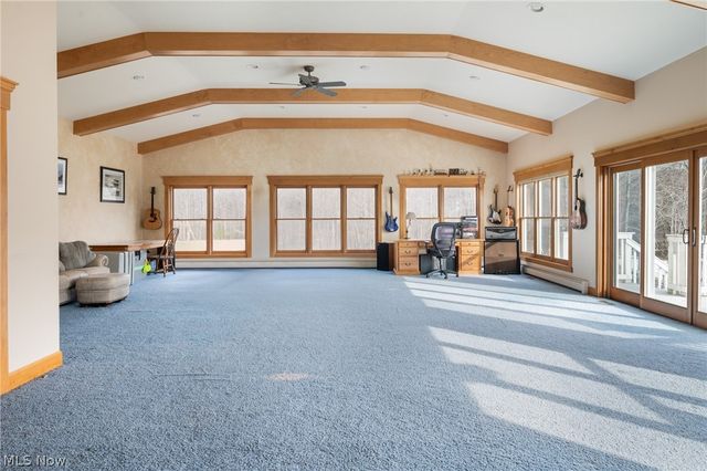 9419 Robinson Road, Chardon, OH 44024