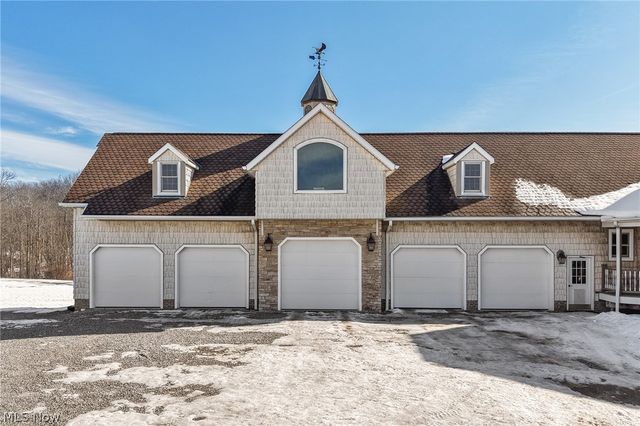 9419 Robinson Road, Chardon, OH 44024