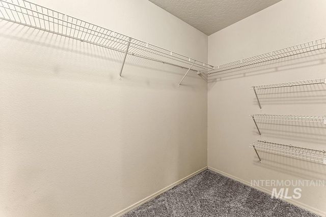 9563 W Weir Hollis Dr., Boise, ID 83709