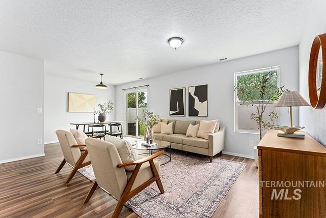 9563 W Weir Hollis Dr., Boise, ID 83709