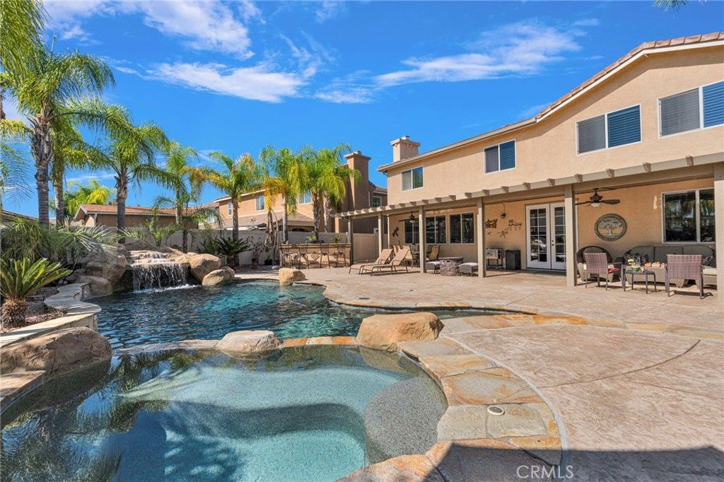 Image 2 of property listing at 23676 Angel, Murrieta, CA 92562