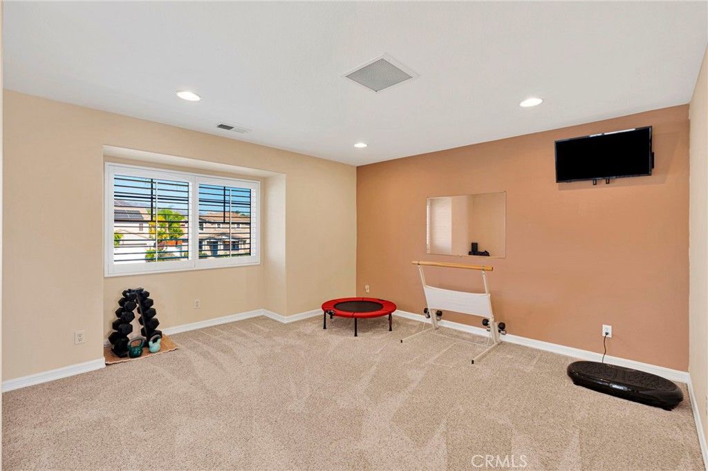 Image 33 of property listing at 23676 Angel, Murrieta, CA 92562