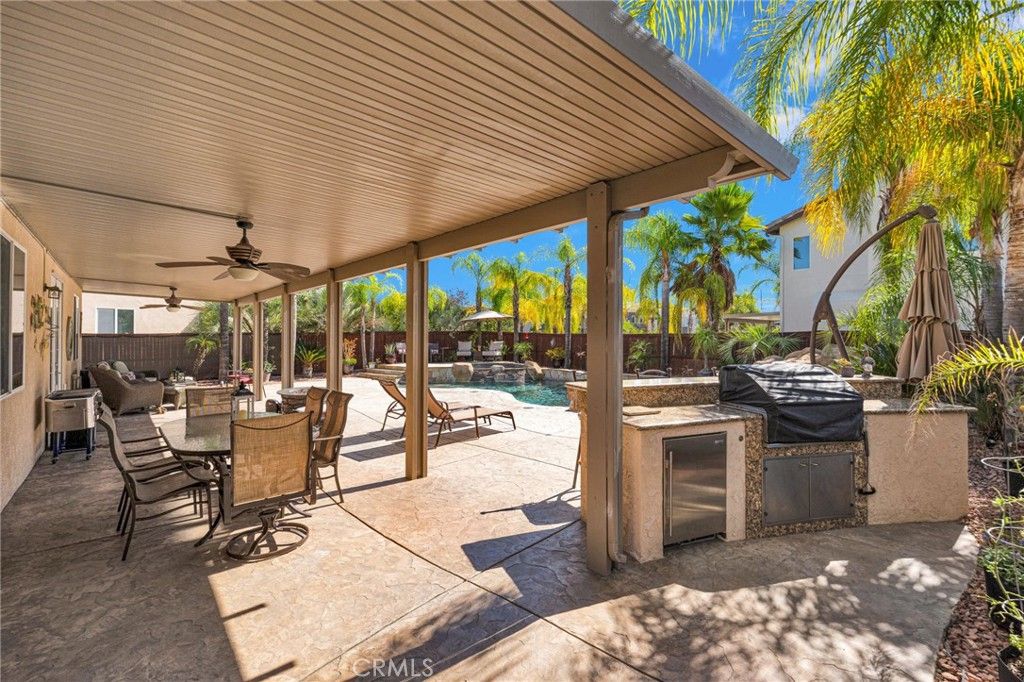 Image 9 of property listing at 23676 Angel, Murrieta, CA 92562