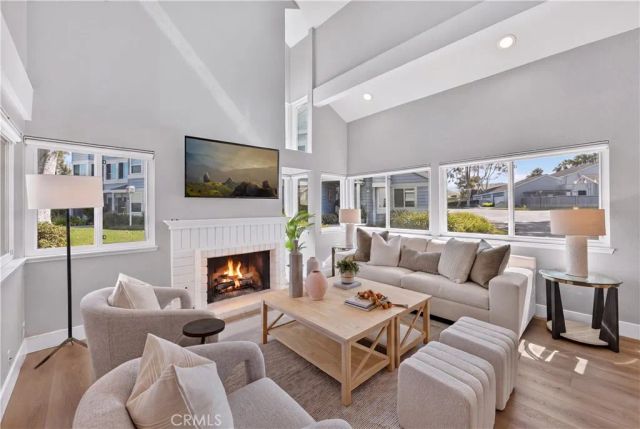 2 Wilking Drive, Irvine, CA 92620