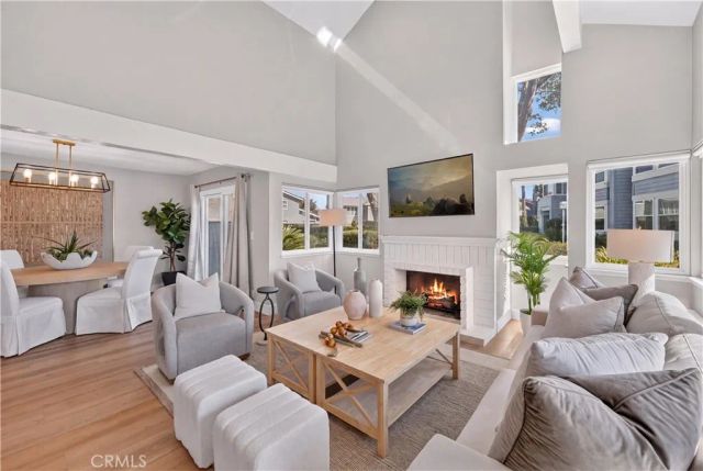2 Wilking Drive, Irvine, CA 92620