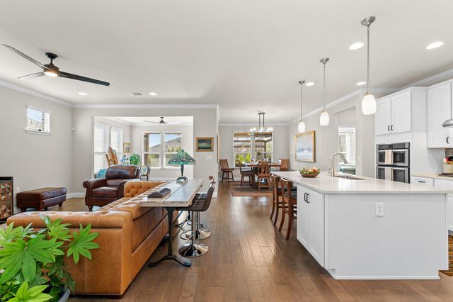 609 Kite Ridge ST, Georgetown, TX 78633