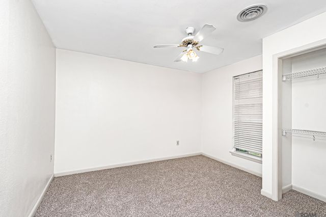 8166 Franwood Dr, Baton Rouge, LA 70806