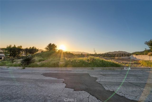 3017 Zane Grey, Altadena, CA 91001