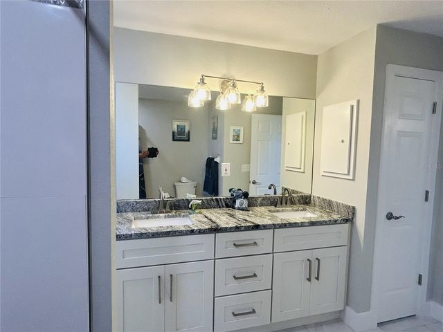 9709 SE SUNSET HARBOR ROAD, Summerfield, FL 34491