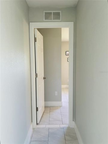 9709 SE SUNSET HARBOR ROAD, Summerfield, FL 34491