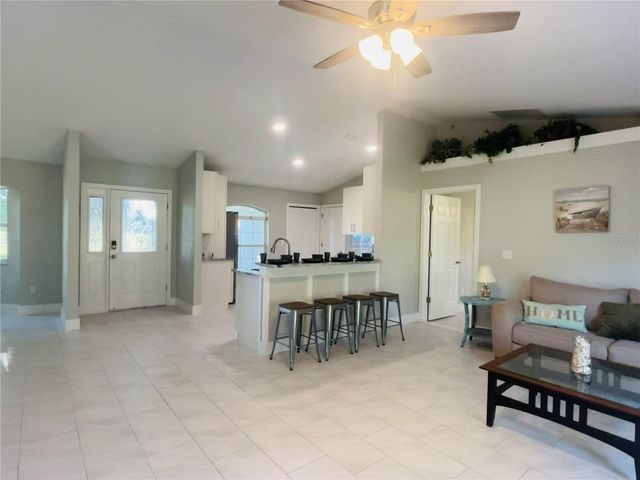 9709 SE SUNSET HARBOR ROAD, Summerfield, FL 34491