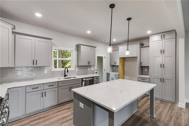 8981 Callaway Drive, Winston, GA 30170