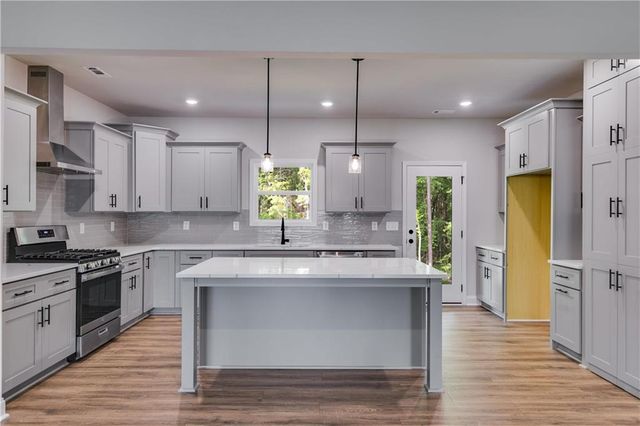 8981 Callaway Drive, Winston, GA 30170