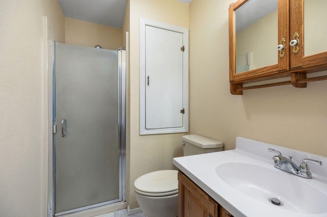 2506 Victor Church Road, Branson, MO 65616