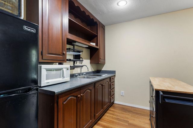 2506 Victor Church Road, Branson, MO 65616