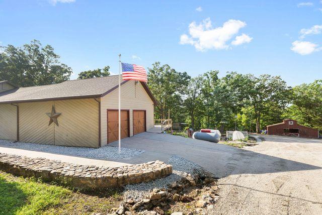 2506 Victor Church Road, Branson, MO 65616