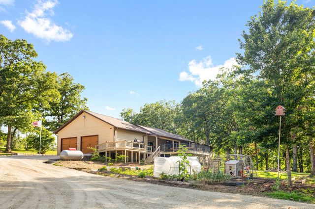 2506 Victor Church Road, Branson, MO 65616