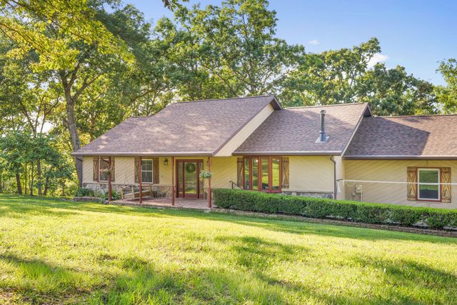 2506 Victor Church Road, Branson, MO 65616