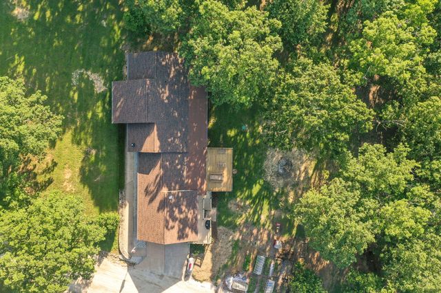 2506 Victor Church Road, Branson, MO 65616