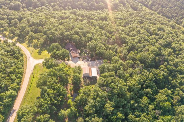 2506 Victor Church Road, Branson, MO 65616