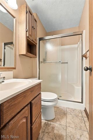 1144 Royce Street NW, Uniontown, OH 44685