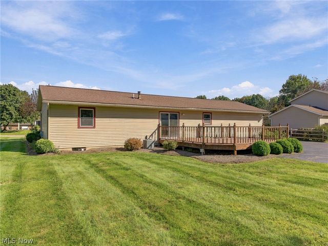 1144 Royce Street NW, Uniontown, OH 44685