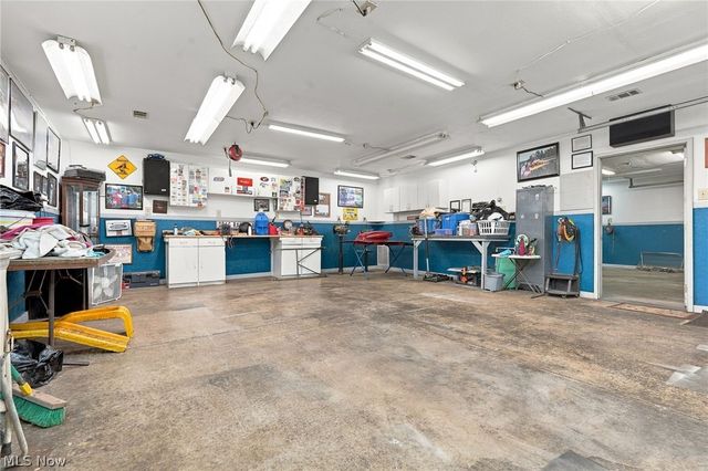 1144 Royce Street NW, Uniontown, OH 44685