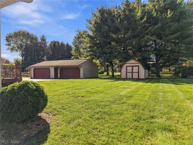 1144 Royce Street NW, Uniontown, OH 44685