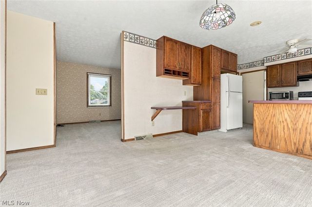 1144 Royce Street NW, Uniontown, OH 44685