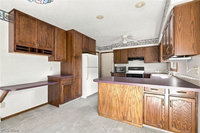 1144 Royce Street NW, Uniontown, OH 44685