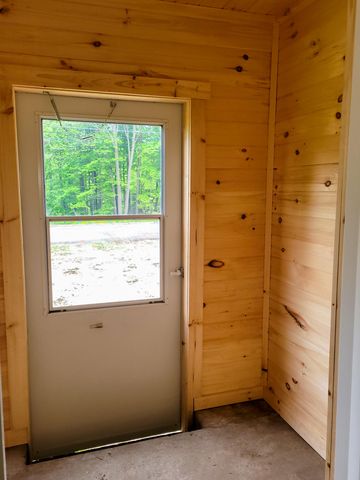 725 South Woods Rd Road, Brushton, NY 12916