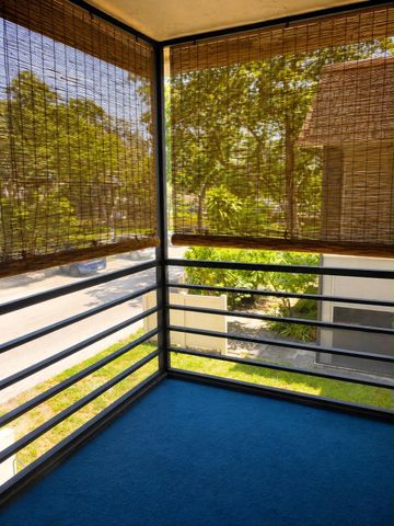 138 S CYPRESS Road 223, Pompano Beach, FL 33060