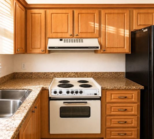 138 S CYPRESS Road 223, Pompano Beach, FL 33060