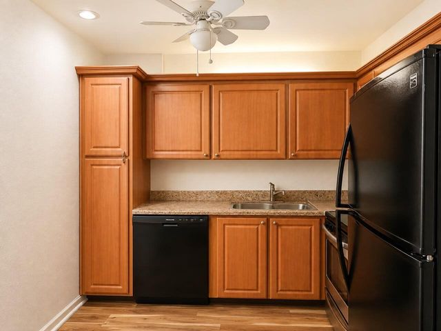 138 S CYPRESS Road 223, Pompano Beach, FL 33060
