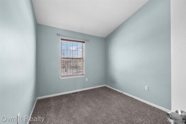 7154 Saint Andrews Drive, Ypsilanti, MI 48197