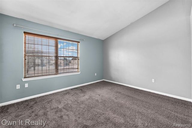 7154 Saint Andrews Drive, Ypsilanti, MI 48197