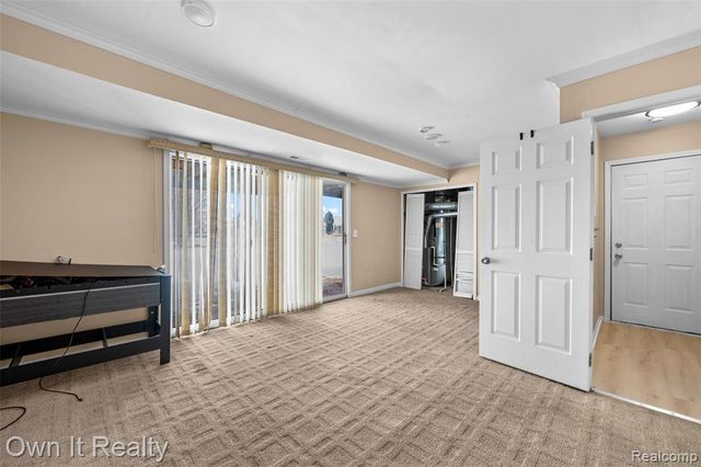 7154 Saint Andrews Drive, Ypsilanti, MI 48197