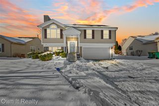 7154 Saint Andrews Drive, Ypsilanti, MI 48197