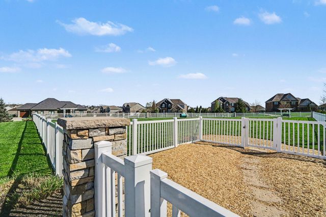 1185 Monarchos Ridge, Union, KY 41091