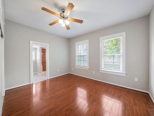 2402 49th Street, Galveston, TX 77551