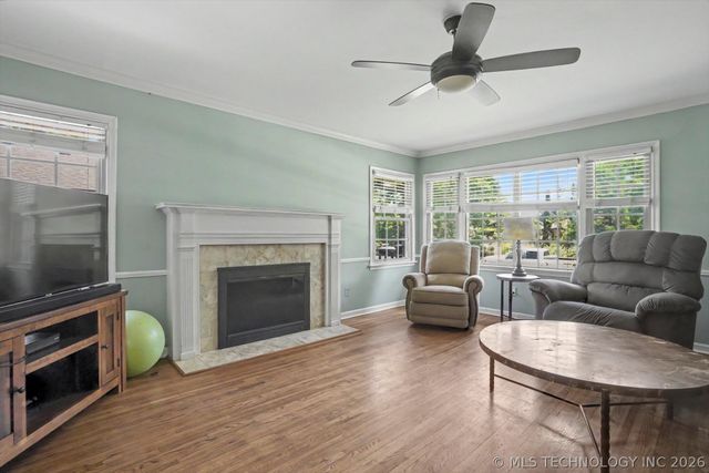 2882 S Florence Avenue, Tulsa, OK 74114