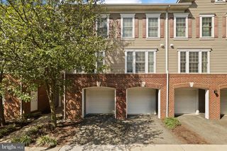 7124 HUNTLEY CREEK PL #76A, Alexandria, VA 22306
