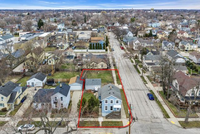 1240 Erie STREET, Racine, WI 53402