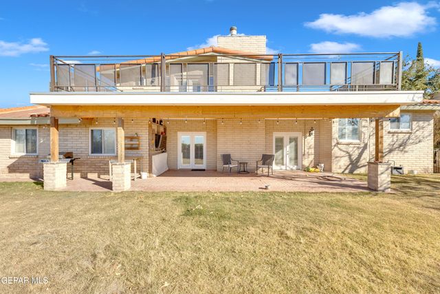 5809 Via Cuesta Drive, El Paso, TX 79912