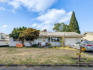 18010 Se STEPHENS St, Portland, OR 97233