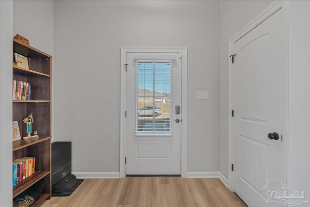 4637 Sago Palm Cir, Pace, FL 32571